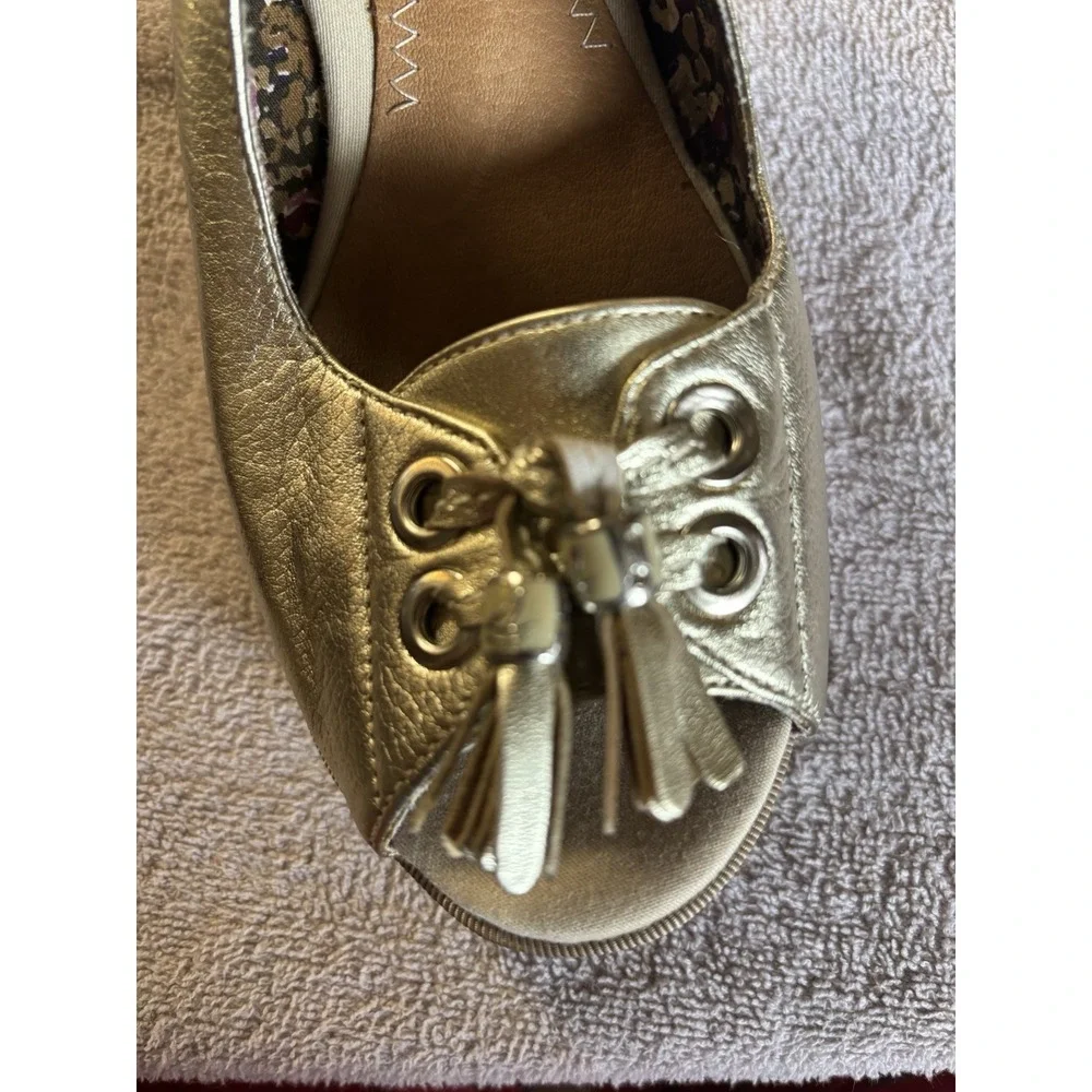 Sperry Top Sider Women's‎ Metallic Gold Wedge Heel 3.25